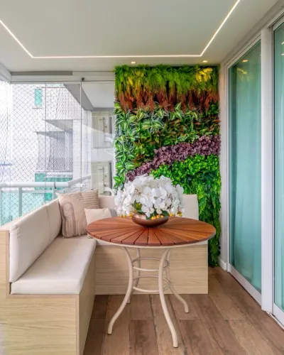 Jardim vertical artificial