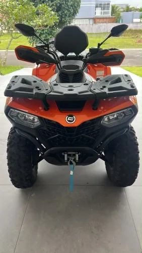 Quadriciclo CF 520l 4x4