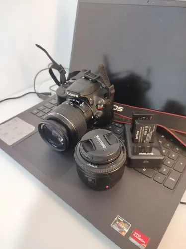 Canon SL1+50mm 29mil cliks