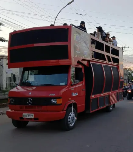 Aluguel de Trio Elétrico e Carro de Som