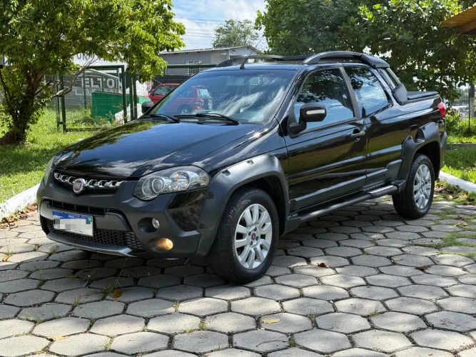 Fiat Strada Adventure1.8/ 1.8 Locker Flex CD 2016