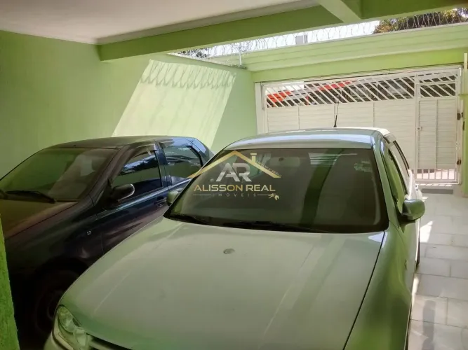 Lindo Sobrado com 3 suítes, Jardim Padroeira, Osasco, São Paulo.