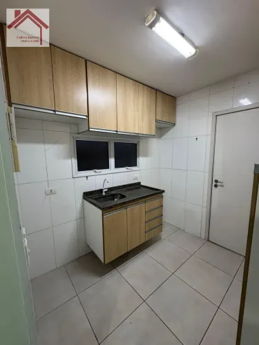 Casa à Venda em Vila Pedroso, Votorantim: 3 Quartos, 66m², R$320mil