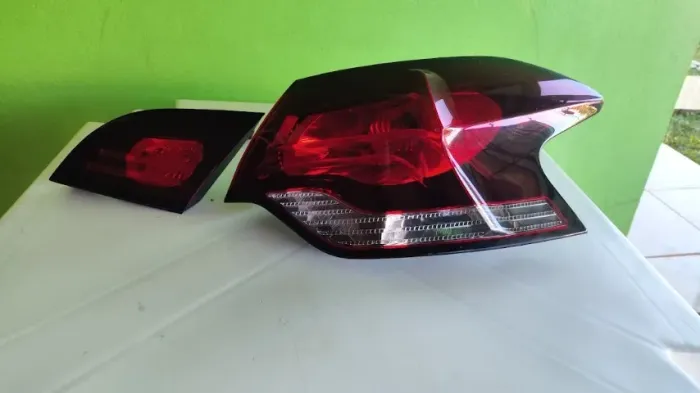 Lanterna Direita Citroen DS4