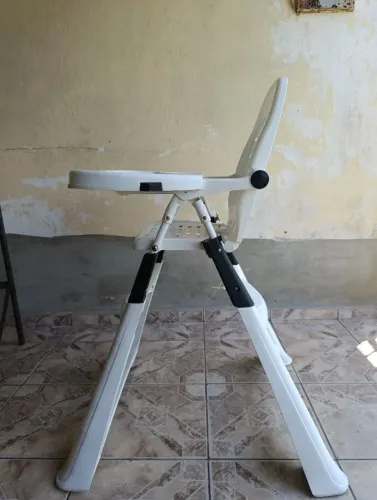 Cadeirinha de alimentação Galzerano