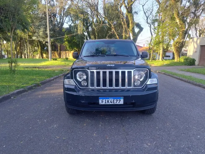 Jeep Cherokee Limited 3.7 4X4 V6 12V Aut. 2012
