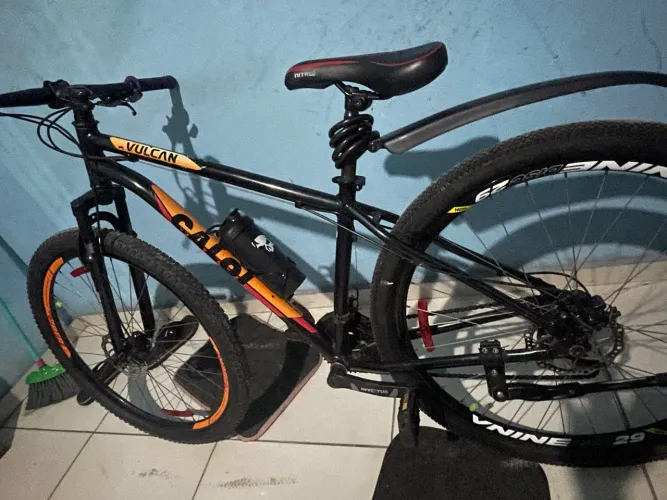 Bicicleta Caloi aro 29