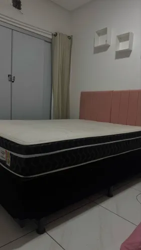 Cama de casal box 