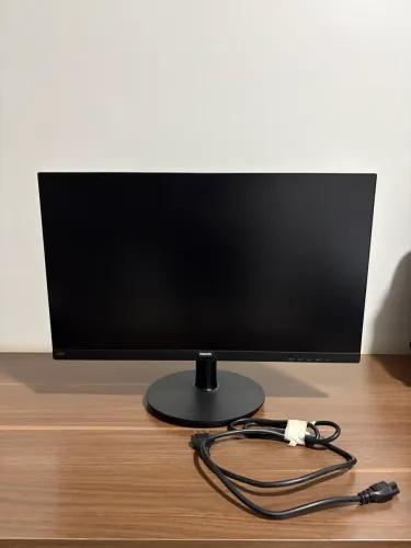 Monitor 24p Philips 75htz