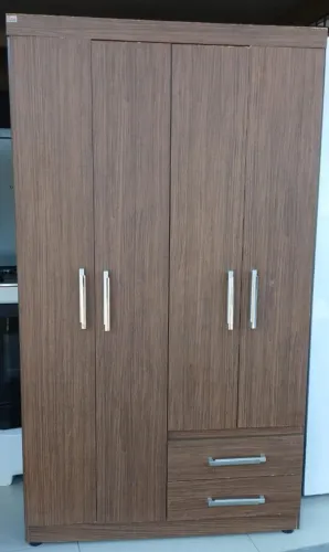 GUARDA-ROUPA (USADO). FAÇO A ENTREGA *