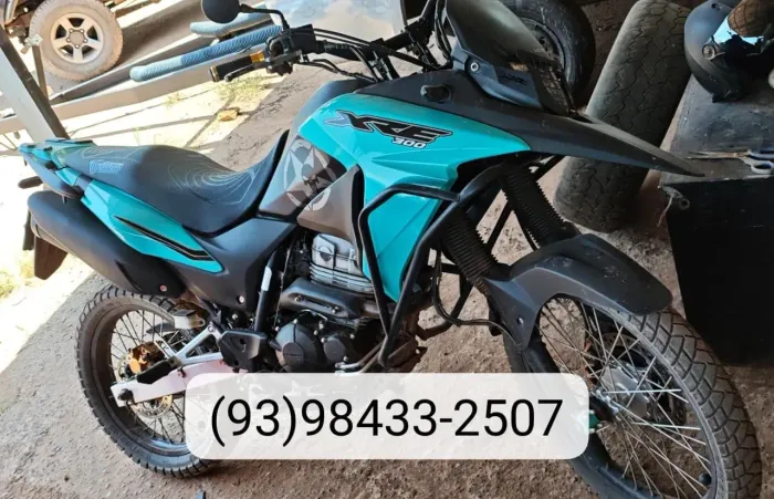 Vendo moto Honda XRE 300