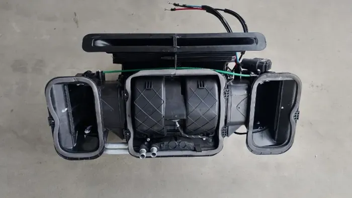 CAIXA DE VENTILAÇÃO COMPLETA ORIGINAL VW CODIGO 2R2819005B