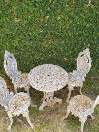 Conjunto Viena Moveis para Jardim 4 cadeiras e 1 mesa