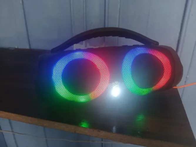Vendo caixa JBL