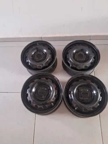 Jogo de Rodas aro 13 original corsa classic 