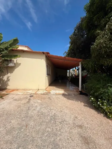 Alugo casa de 02 quartos no estância quintas da alvorada