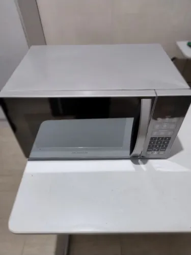 ? Micro-ondas Mondial 34 Litros - Ótimo Estado! Estou vendendo este micro-ondas da marca
