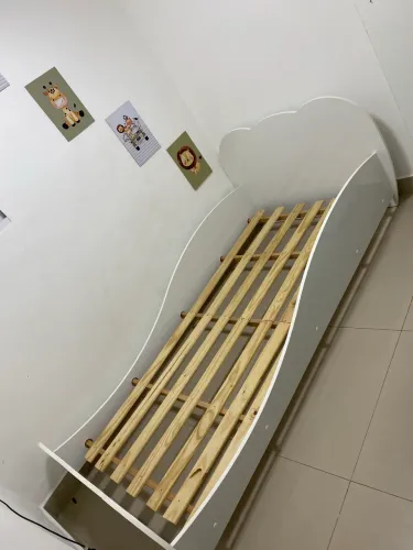 Vende se cama infantil de dois metros