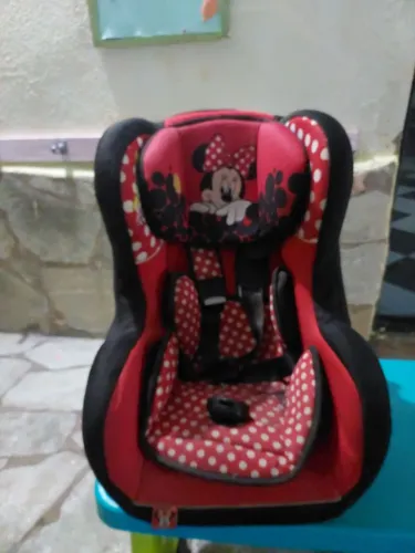 Cadeirinha para transportar crianças no carro