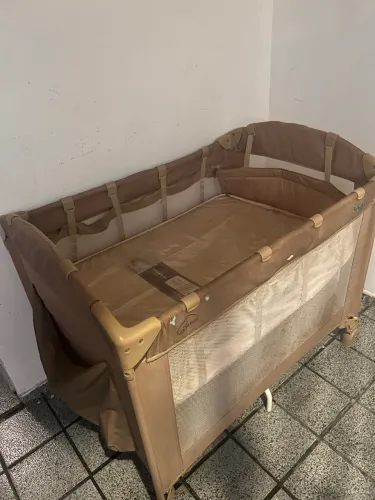 Cercadinho com colchão