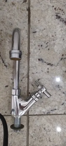 Torneira Deca alta 19cm para lavatório