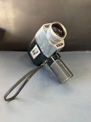 Filmadora Yashica modelo SU-60 E