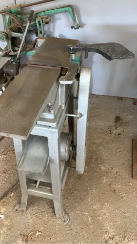 Desempeno e furadeira conjugado