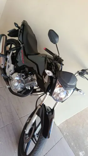 Moto fan 160 2018