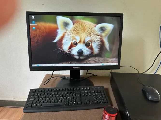 Vendo computador positivo masterD210