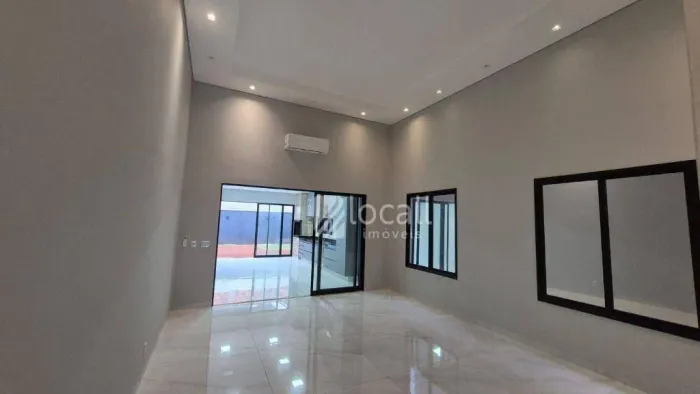 Casa com 3 quartos para alugar, 204 m² por R$ 8.357/mês - Loteamento Recanto do Lago - São