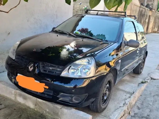 Renault Clio Campus Hi-flex 1.0 16V 3P 2010