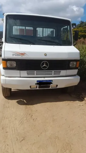 MERCEDES-BENZ 710 ANO 2000 EM PERFEITO ESTADO DE CONSERVAÇÃO 