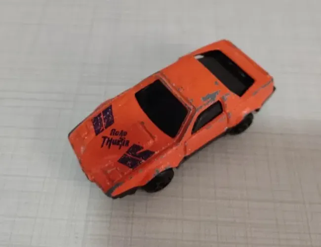 Miniatura Carro Laranja