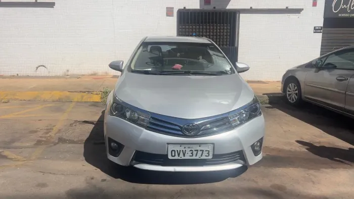 Toyota Corolla Altis 2.0 Flex 16V Aut. 2015