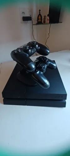 Vendo PS4