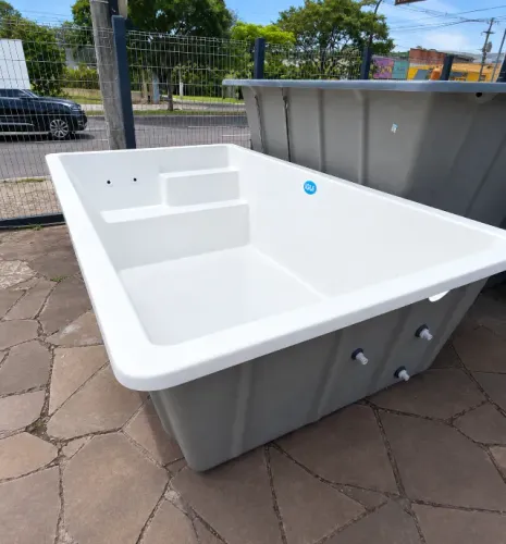 Piscina Compacta 3x1,8x0,8