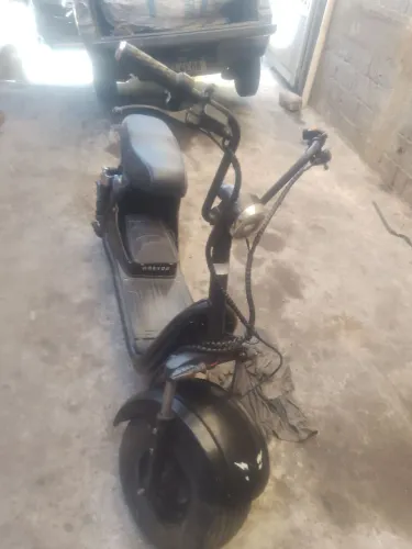 Scooter elétrica