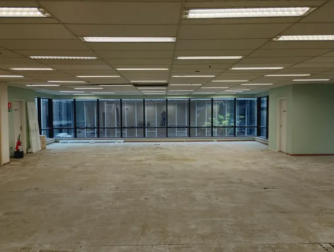 Sala comercial na Alameda Santos, 466 - Cj. 22 218 m²