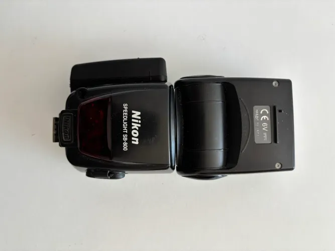 Flash nikon SB-800 