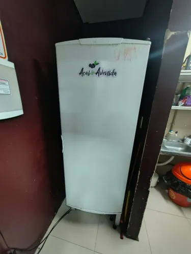 Freezer Vertical Gelopar TPC-575 - 577 Litros - 220V