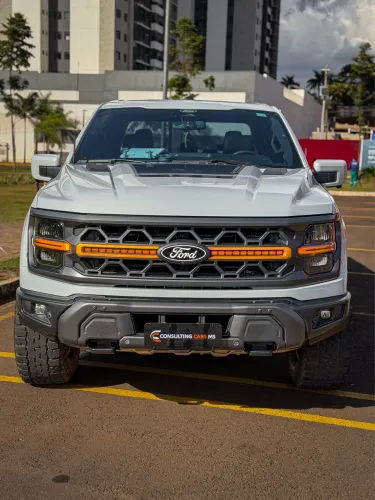 Ford F-150 Tremor 4X4 5.0 V8 2025