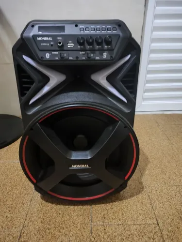 Caixa de som Bluetooth Mondial CM-400