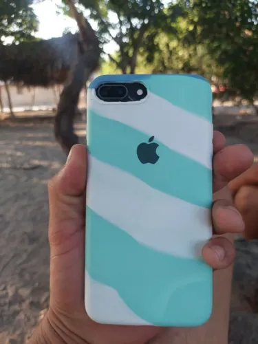 Vende-se iPhone 8 luz