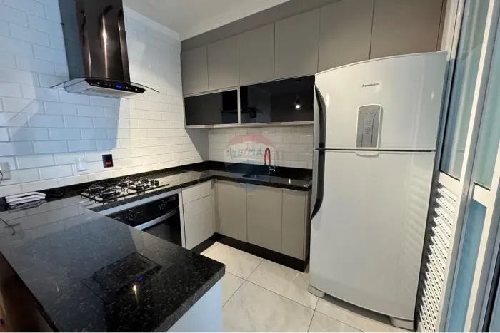 Apartamento à Venda no Condomínio The Gate  66m², Planejados e Mobiliado!