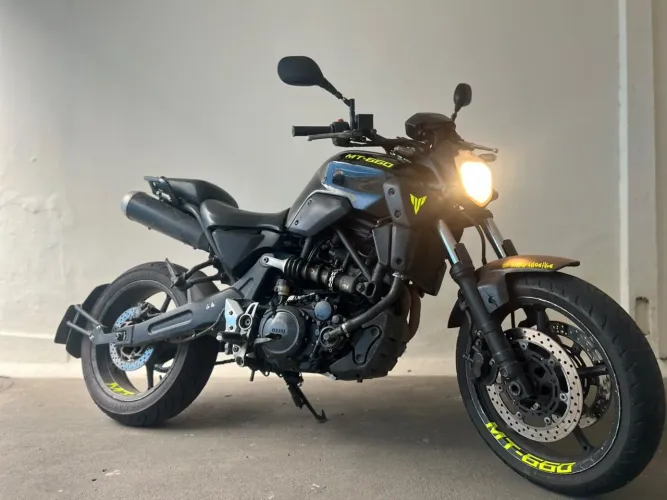 Yamaha MT-03 660cc 2008 Top de linha