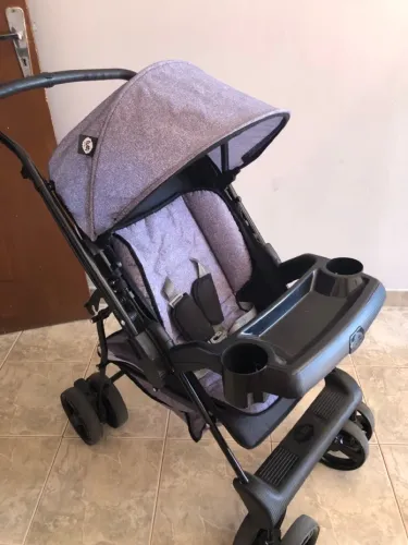 Carrinho de bebê Tutty Baby Seminovo
