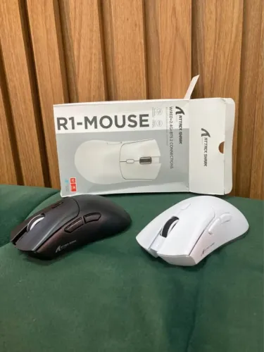 MOUSE GAMER ATTACK SHARK R1, 2.4G SEM FIO 18000DPI