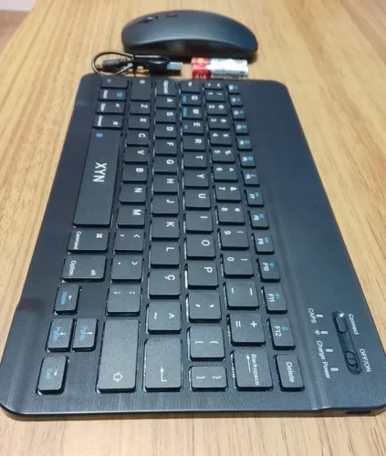 Kit teclado Bluetooth e Mouse