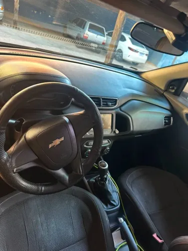 Chevrolet Onix Hatch LT 1.4 8V Flex Power Mec. 4P 2014