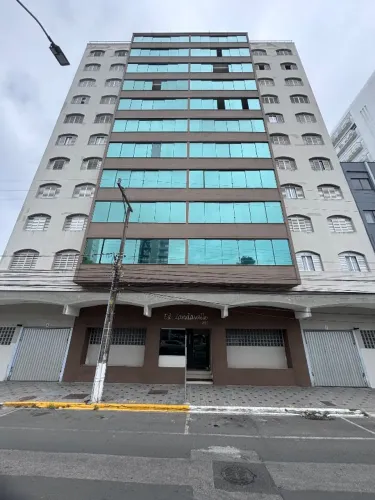 ? APARTAMENTO AMPLO NO CENTRO DE TUBARÃO - 145m² PRIVATIVOS